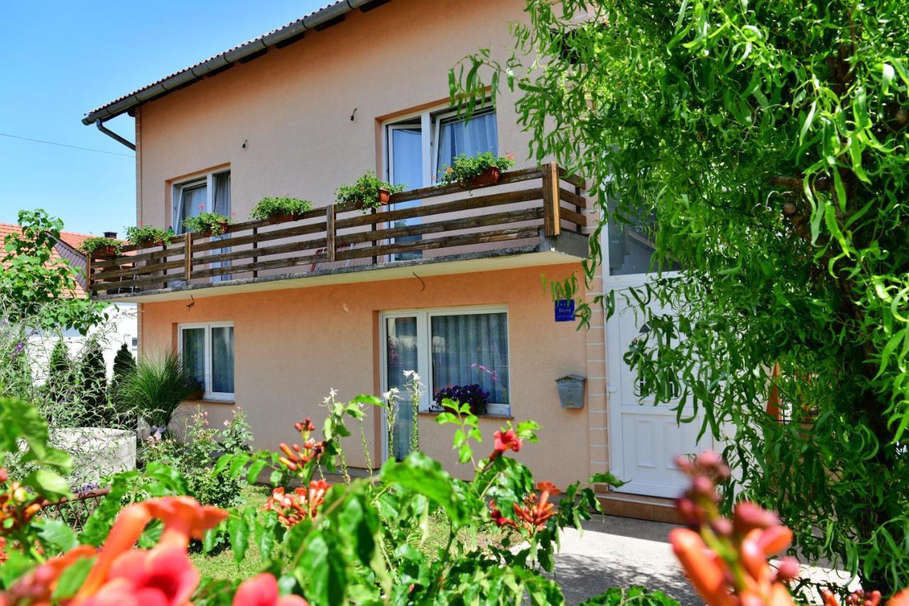 Apartman Dorijan Rakovica Dış mekan fotoğraf